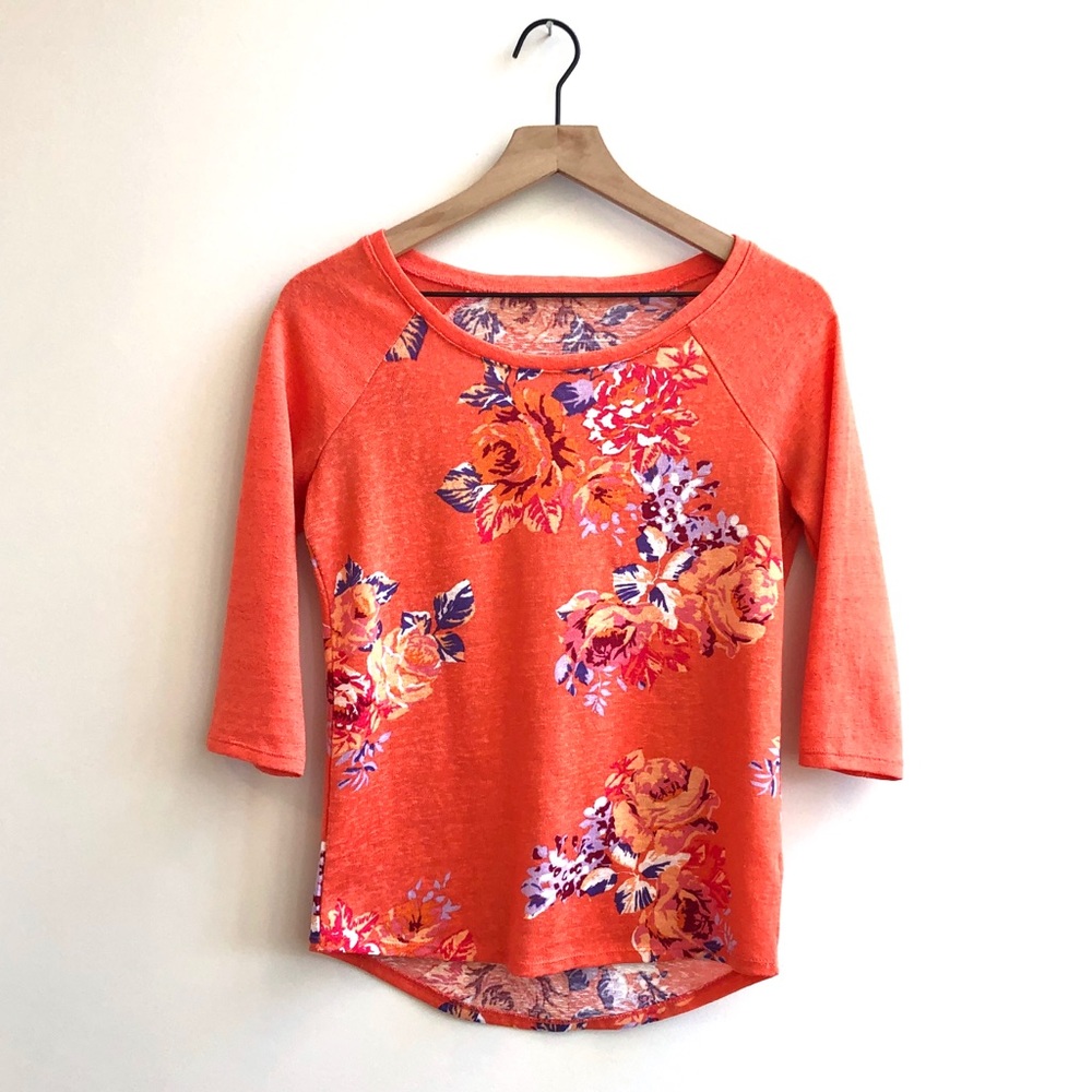 Vibrant Coral Floral Linen Blend 3/4 Sleeve Top🧡